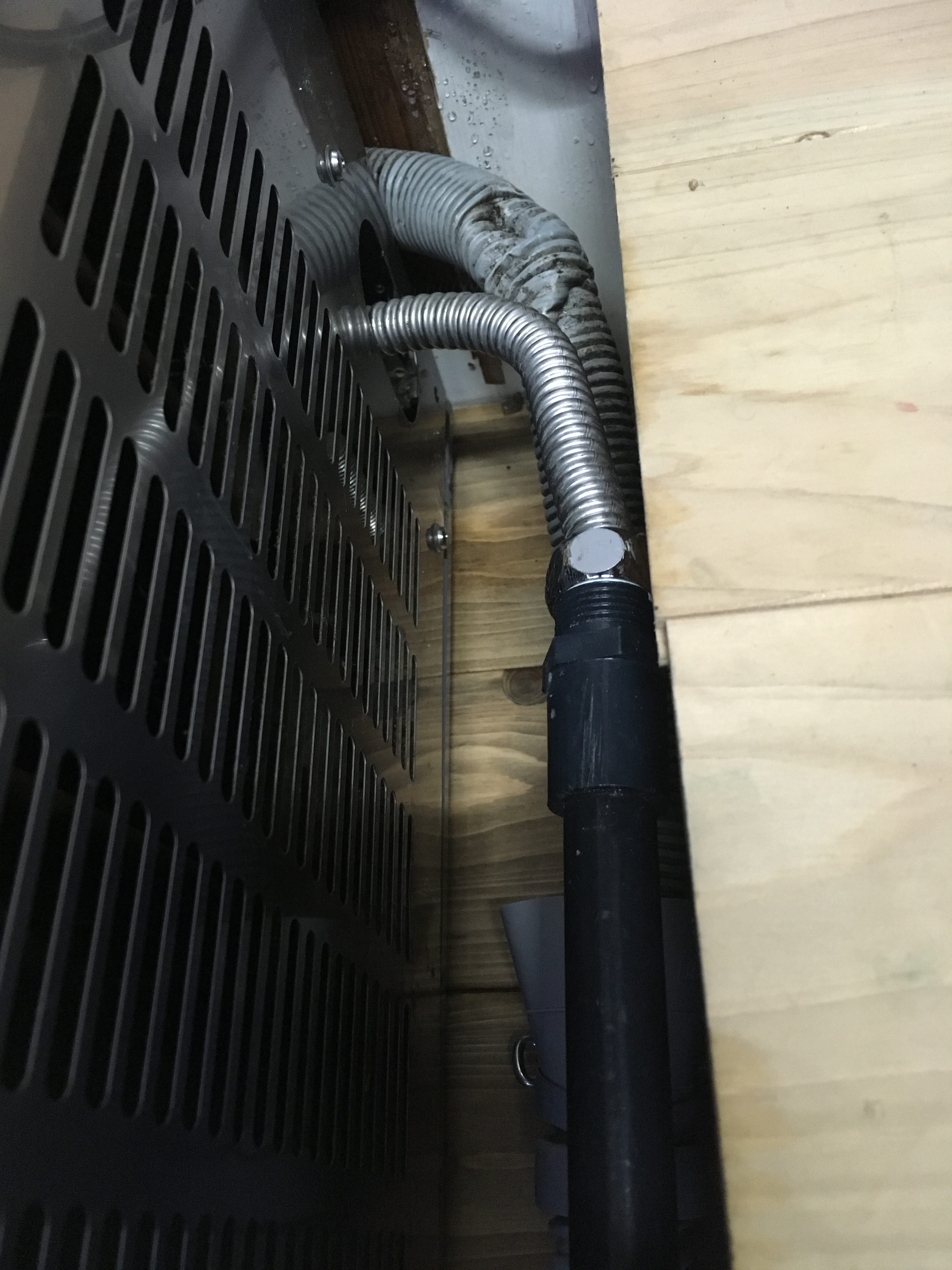 送料込み　動作確認　Panasonic 製氷機 業務用　SIM-2500 楽天市場】製氷機 パナソニック SIM-AS2500（旧：SIM-S2500B